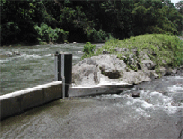 Prise d'eau de Vivé Rivière La Capot Prise d'eau de Vivé Rivière La Capot