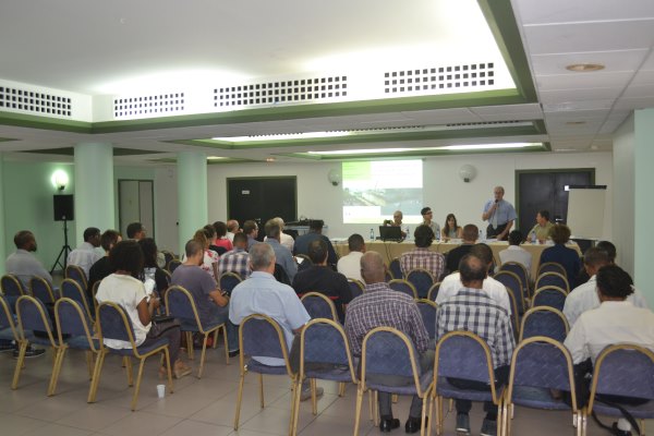 Séminaire du 04 février 2016 sur les Stratégies locales de Gestion du Risque inondation en Martinique